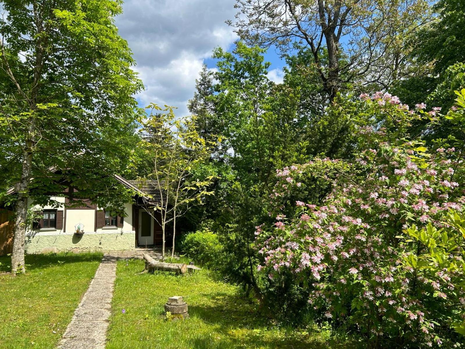 Gaestehaus Gut Frauendorf Windorf  Exterior foto